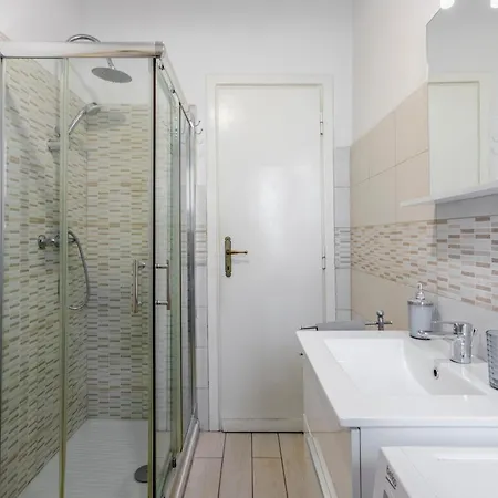 Casa Cristina Bright And Spacious Apartment